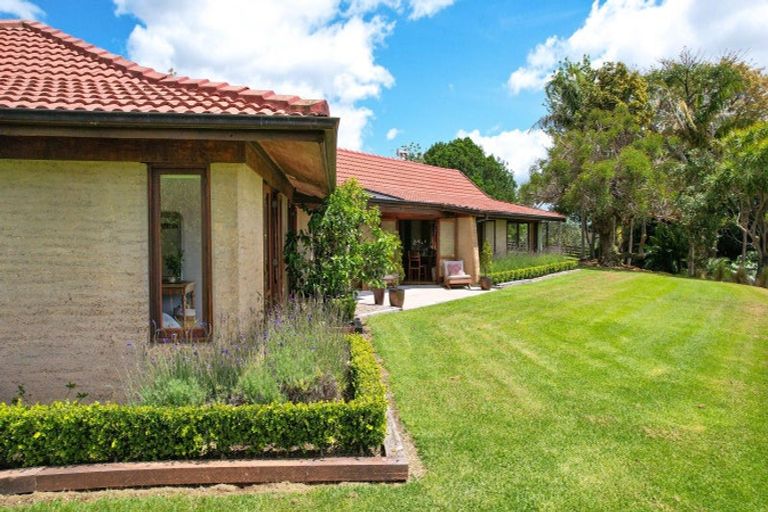 Photo of property in 2 Keridale Lane, Kerikeri, 0230