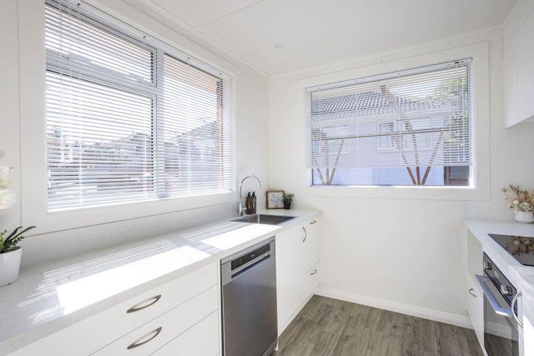 Photo of property in 8 Eastbank Street, Waverley, Dunedin, 9013
