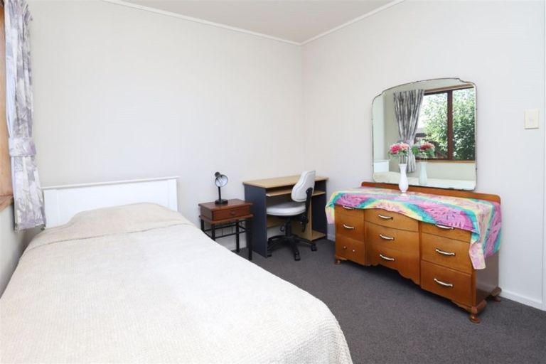 Photo of property in 12 Parkview Avenue, Western Heights, Hamilton, 3200