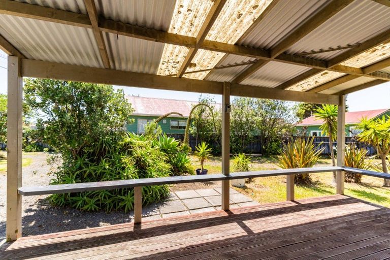Photo of property in 17 Bledisloe Street, Ruawai, 0530