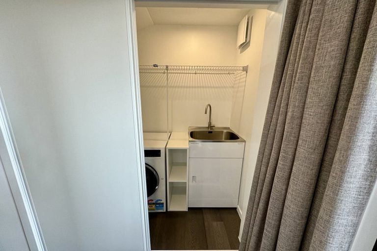 Photo of property in 3 Te Puketoka Lane, Mangere, Auckland, 2022