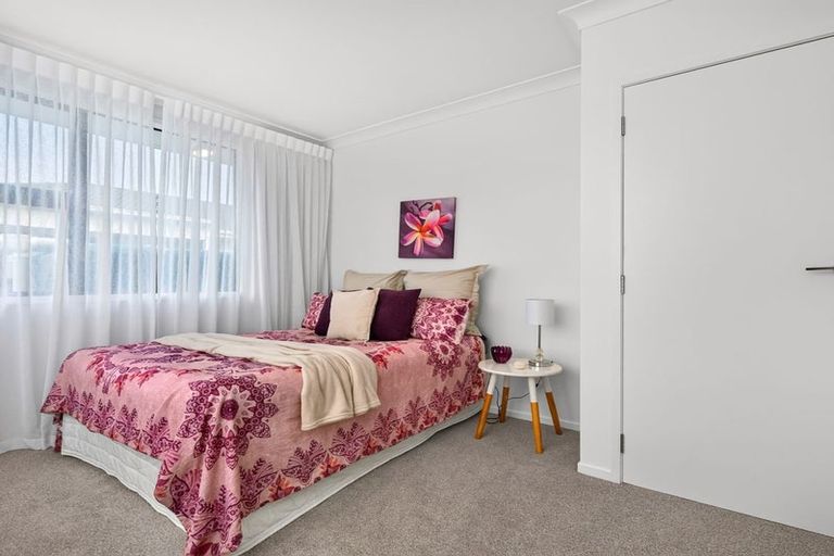 Photo of property in 22a Matua Road, Huapai, Kumeu, 0810