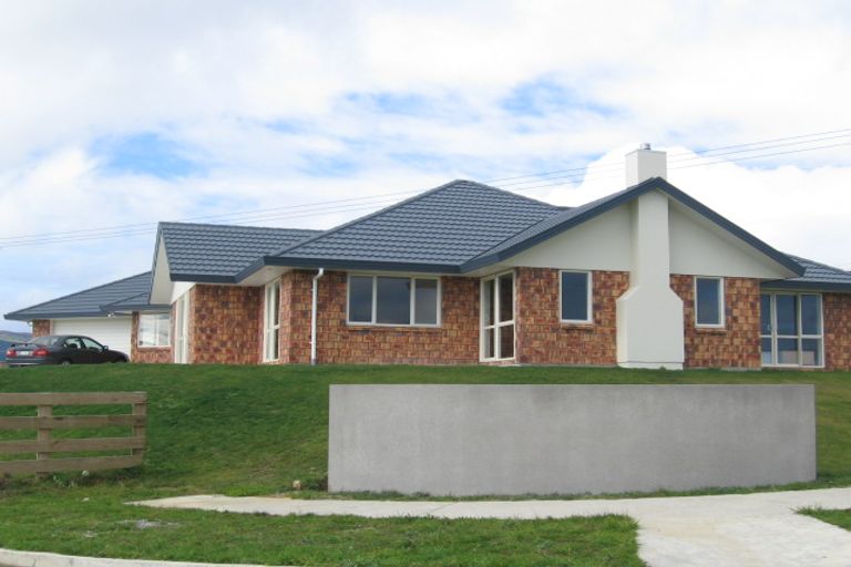 Photo of property in 155 Pacific Drive, Fitzherbert, Palmerston North, 4410