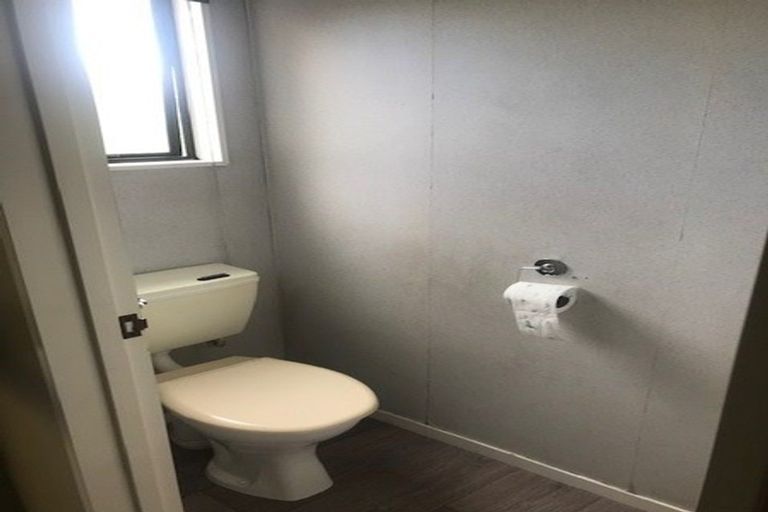 Photo of property in 18a Douglas Crescent, Fairfield, Hamilton, 3214