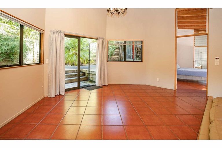 Photo of property in 9 Peacock Garden Drive, Kerikeri, 0230