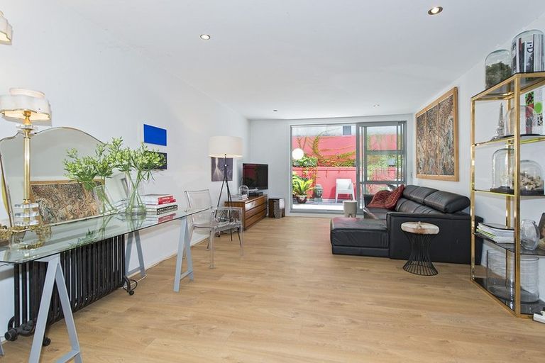 Photo of property in 1d/2 Dickens Street, Grey Lynn, Auckland, 1021