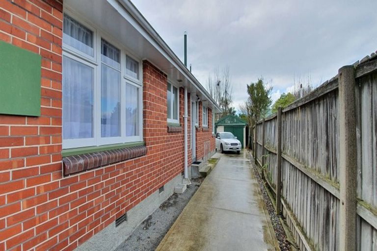 Photo of property in 11a Barclay Place, Burwood, Christchurch, 8061
