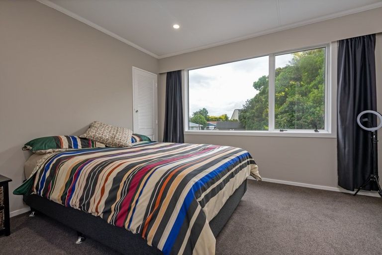 Photo of property in 36 Pinedale Parade, Milson, Palmerston North, 4414