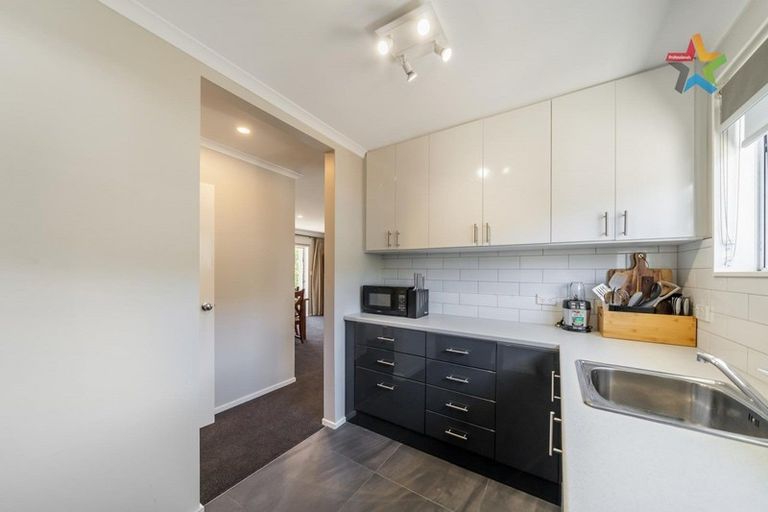 Photo of property in 2/6 Galway Street, Waterloo, Lower Hutt, 5011