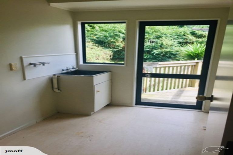 Photo of property in 49a Clayburn Road, Glen Eden, Auckland, 0602