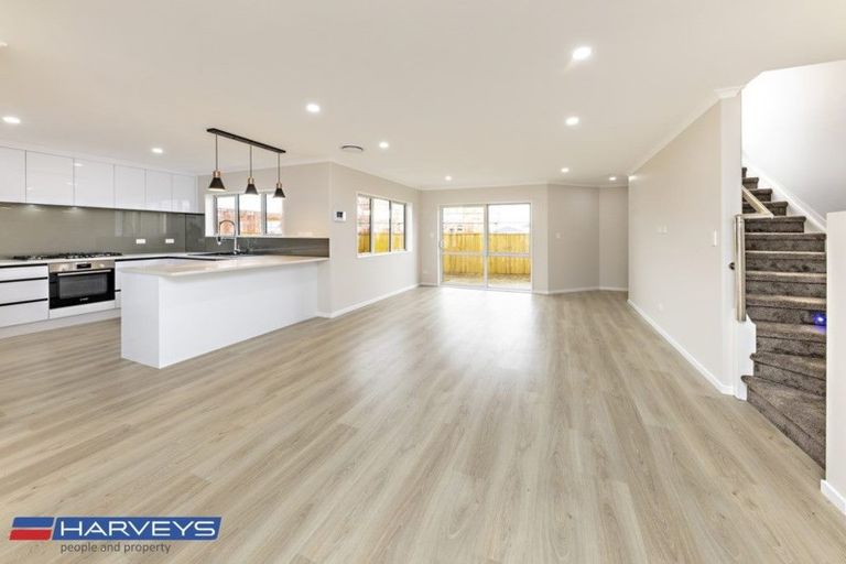 Photo of property in 18 Te Aramanu Crescent, Papakura, 2110