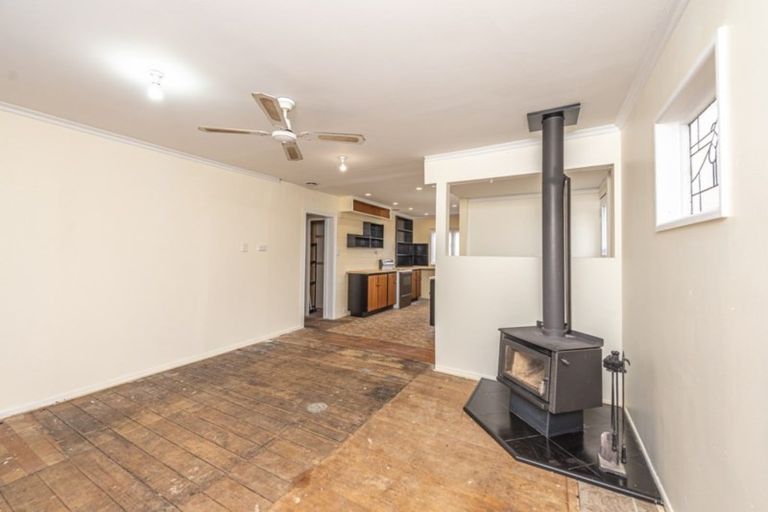 Photo of property in 20 Ruapehu Street, Castlecliff, Whanganui, 4501
