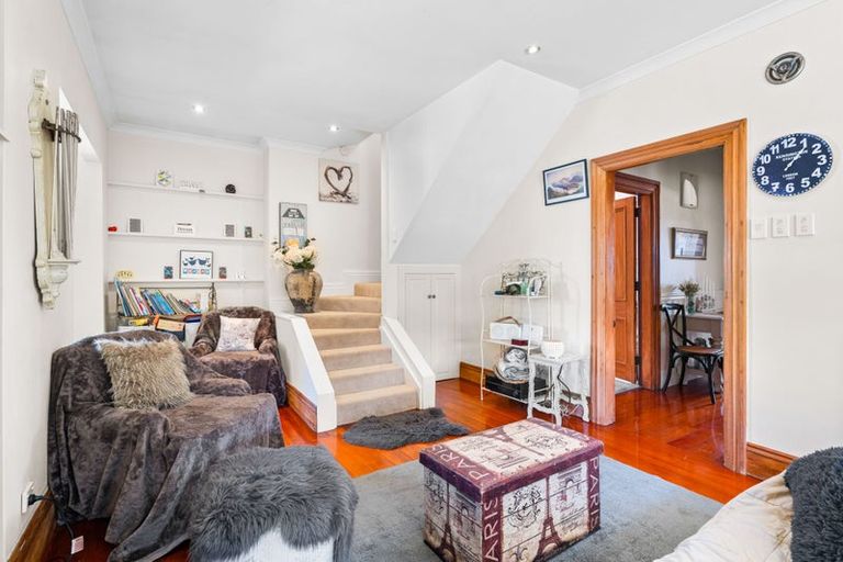 Photo of property in 17 Hogg Crescent, Masterton, 5810