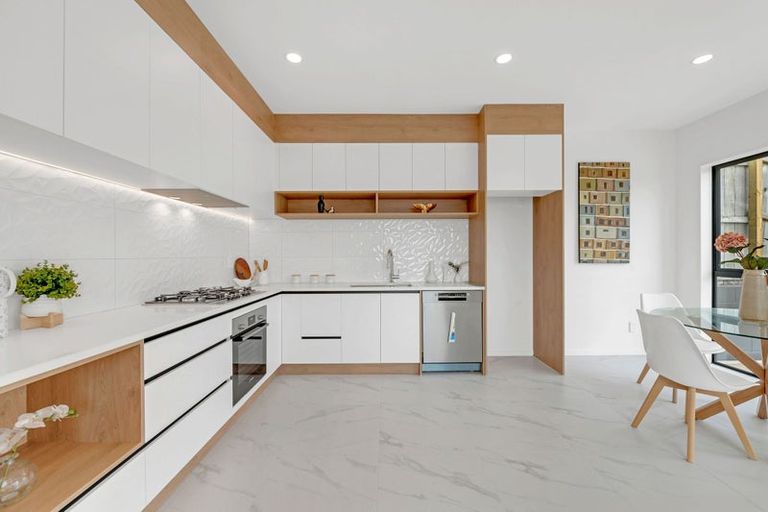 Photo of property in 108 Joseph Street, Flat Bush, Auckland, 2019