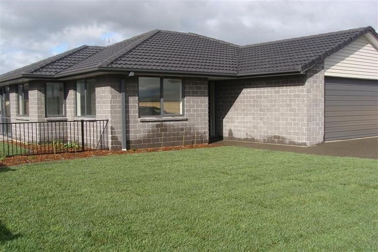 Photo of property in 54 Hastings Road, Pyes Pa, Tauranga, 3112