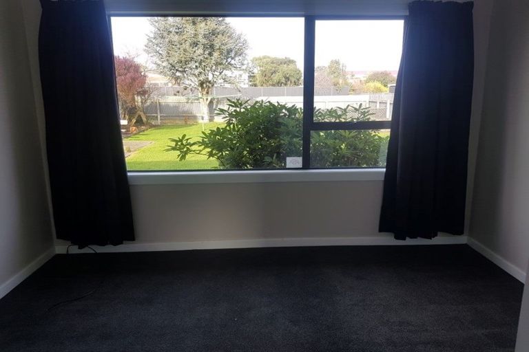 Photo of property in 13 Pine Crescent, Hargest, Invercargill, 9810