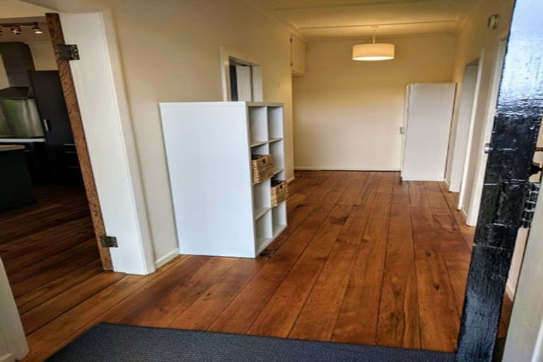 Photo of property in 47 Nottingham Street, Karori, Wellington, 6012