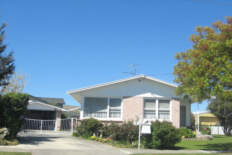 Photo of property in 8 Glover Crescent, Blenheim, 7201