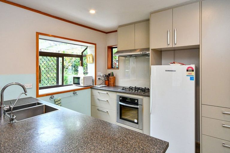 Photo of property in 12 Lemonwood Place, The Gardens, Auckland, 2105
