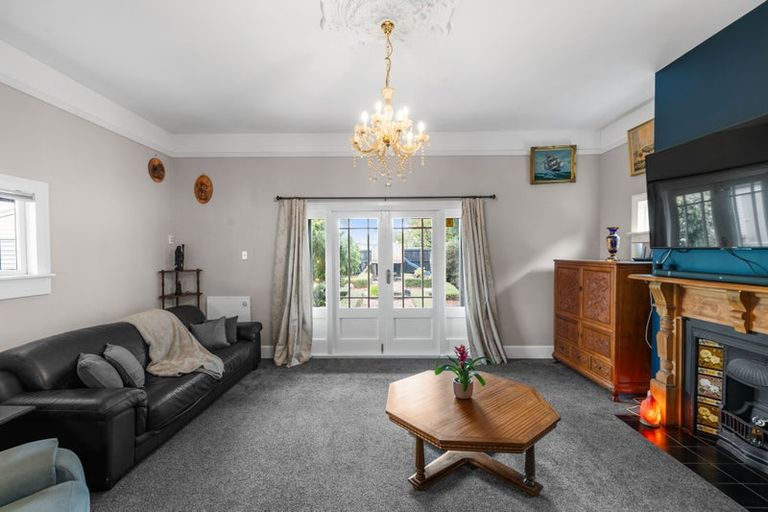 Photo of property in 12 Medway Street, Richmond, Christchurch, 8013