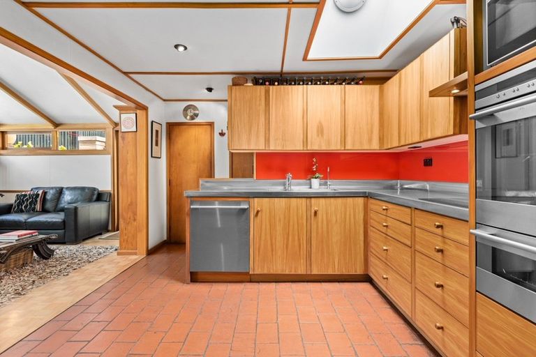 Photo of property in 20 Toop Street, Havelock North, 4130