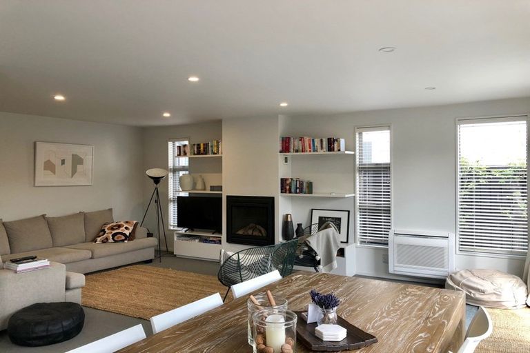 Photo of property in 63 Springfield Road, St Albans, Christchurch, 8014