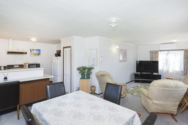 Photo of property in 8 Vivian Street, Inner Kaiti, Gisborne, 4010