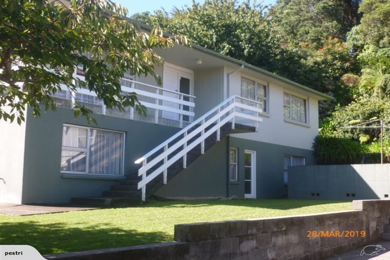 Photo of property in 15 Clawton Street, Westown, New Plymouth, 4310