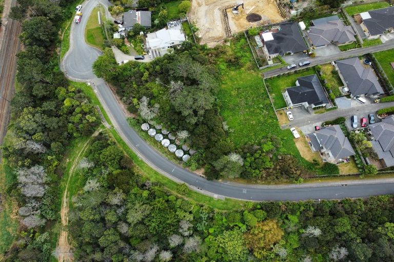 Photo of property in 95 Rangeview Road, Sunnyvale, Auckland, 0612