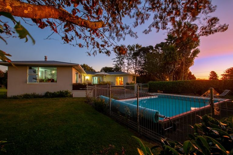 Photo of property in 199 Henwood Road, Paraite, New Plymouth, 4372