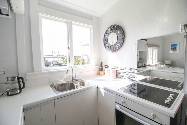 Photo of property in 53 Blackwater Street, Bluff, 9814