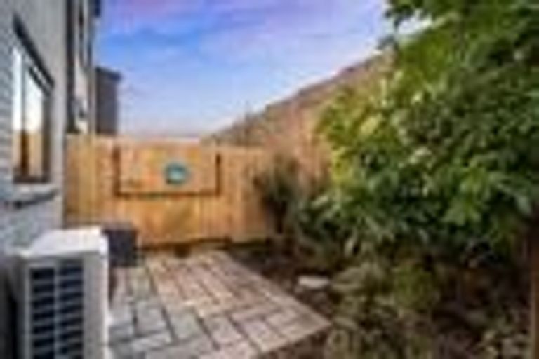 Photo of property in 26/28 Westgate Drive, Westgate, Auckland, 0614