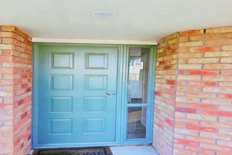 Photo of property in 33 Opawa Crescent, Favona, Auckland, 2024