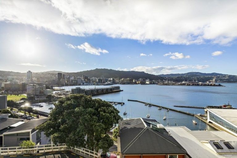 Photo of property in 30 Mcfarlane Street, Mount Victoria, Wellington, 6011