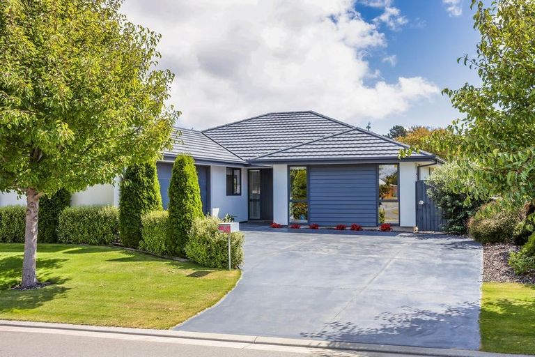 Photo of property in 10 Loxley Place, Lincoln, 7608