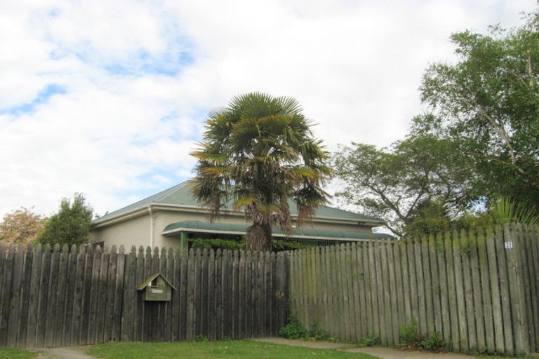 Photo of property in 31 Main North Road, Woodend, 7610