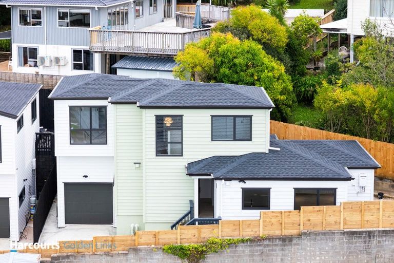 Photo of property in 51a Fitzwater Place, Henderson, Auckland, 0612