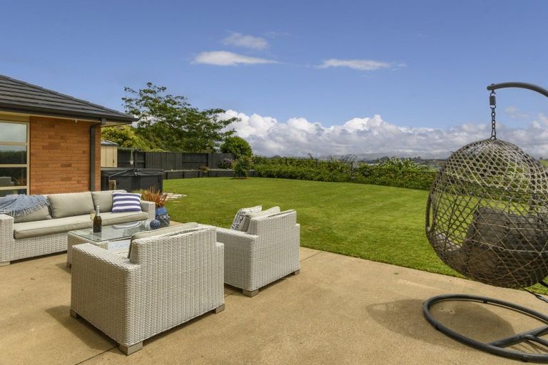 Photo of property in 56 Rexford Heights, Pyes Pa, Tauranga, 3112