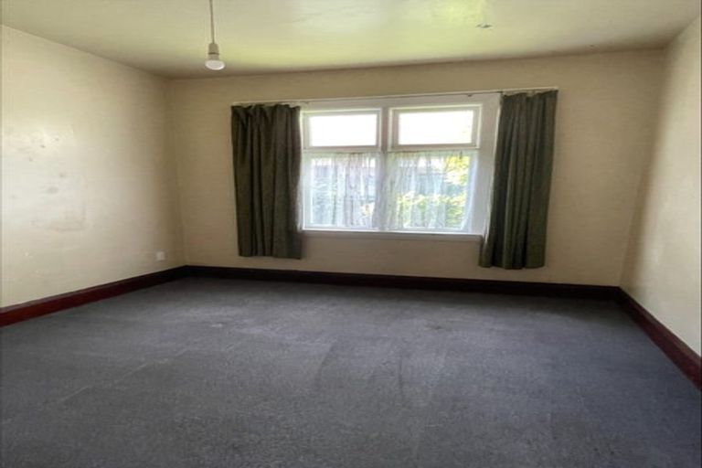 Photo of property in 12 James K Baxter Place, Addington, Christchurch, 8024