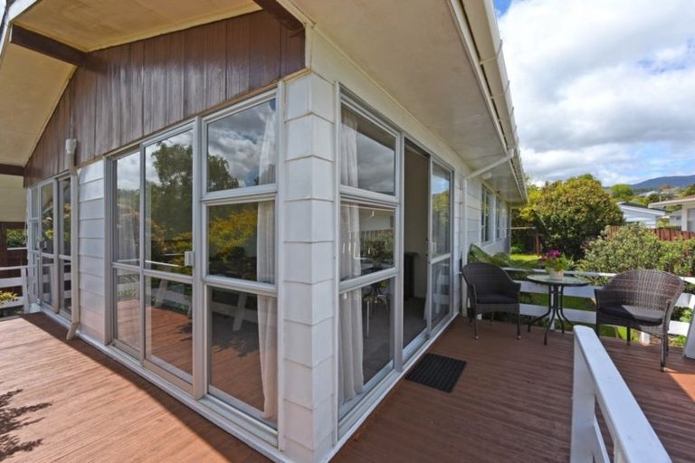 Photo of property in 30 Shanly Street, Brown Owl, Upper Hutt, 5018