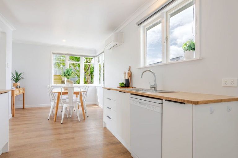 Photo of property in 43 Swinburn Street, Dannevirke, 4930