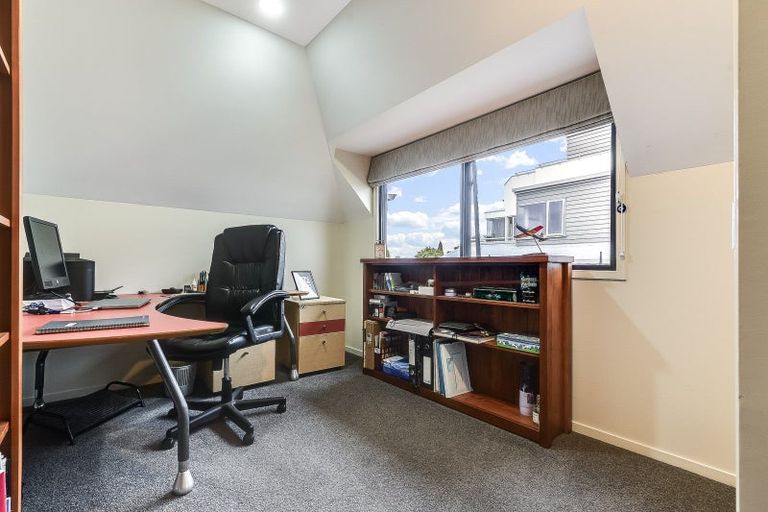 Photo of property in 17 Radnor Street, Hamilton Central, Hamilton, 3204