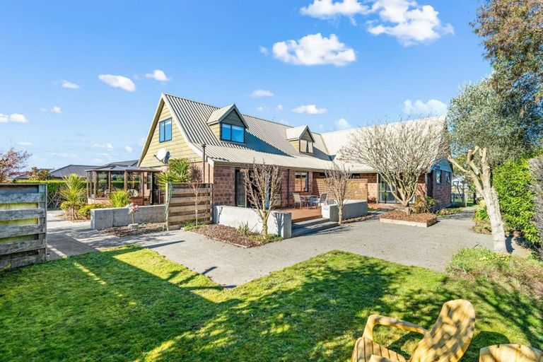 Photo of property in 5 Westview Crescent, West Melton, 7618