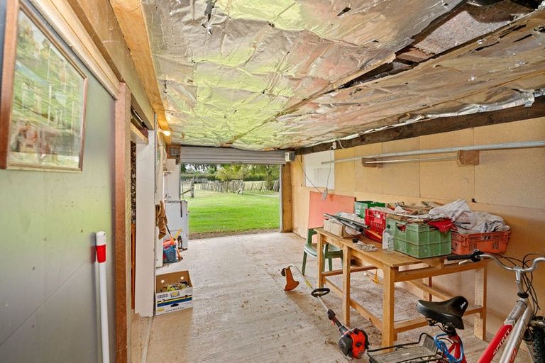 Photo of property in 77 Bruce Road, Levin, 5510