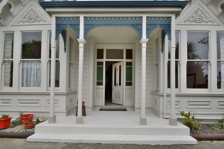 Photo of property in 9 Queens Drive, Saint Kilda, Dunedin, 9012