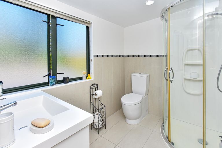 Photo of property in 20b Howe Street, Howick, Auckland, 2014