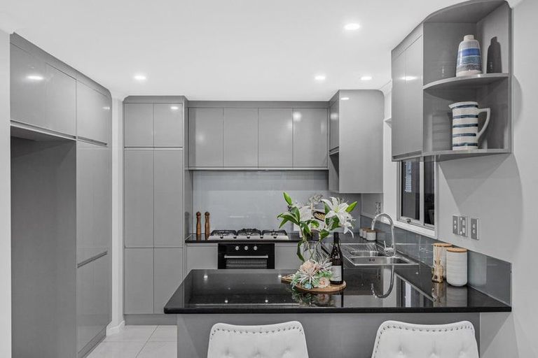 Photo of property in 89a Wallace Road, Papatoetoe, Auckland, 2025