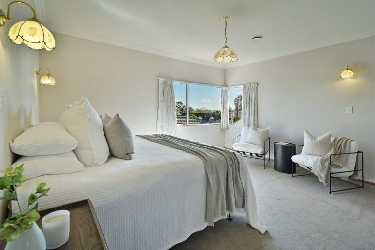 Photo of property in 14 Hunters Hill, Havelock North, 4130