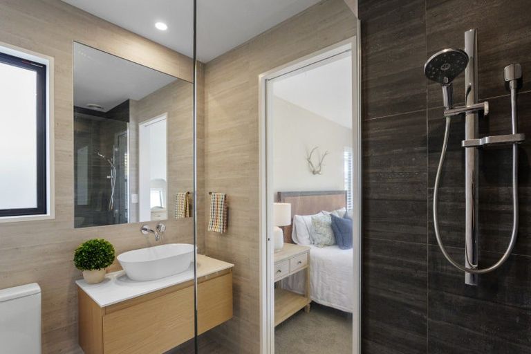 Photo of property in 38 Colwyn Street, Bryndwr, Christchurch, 8053