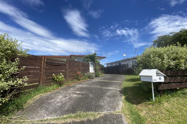Photo of property in 60 Casuarina Road, Half Moon Bay, Auckland, 2012